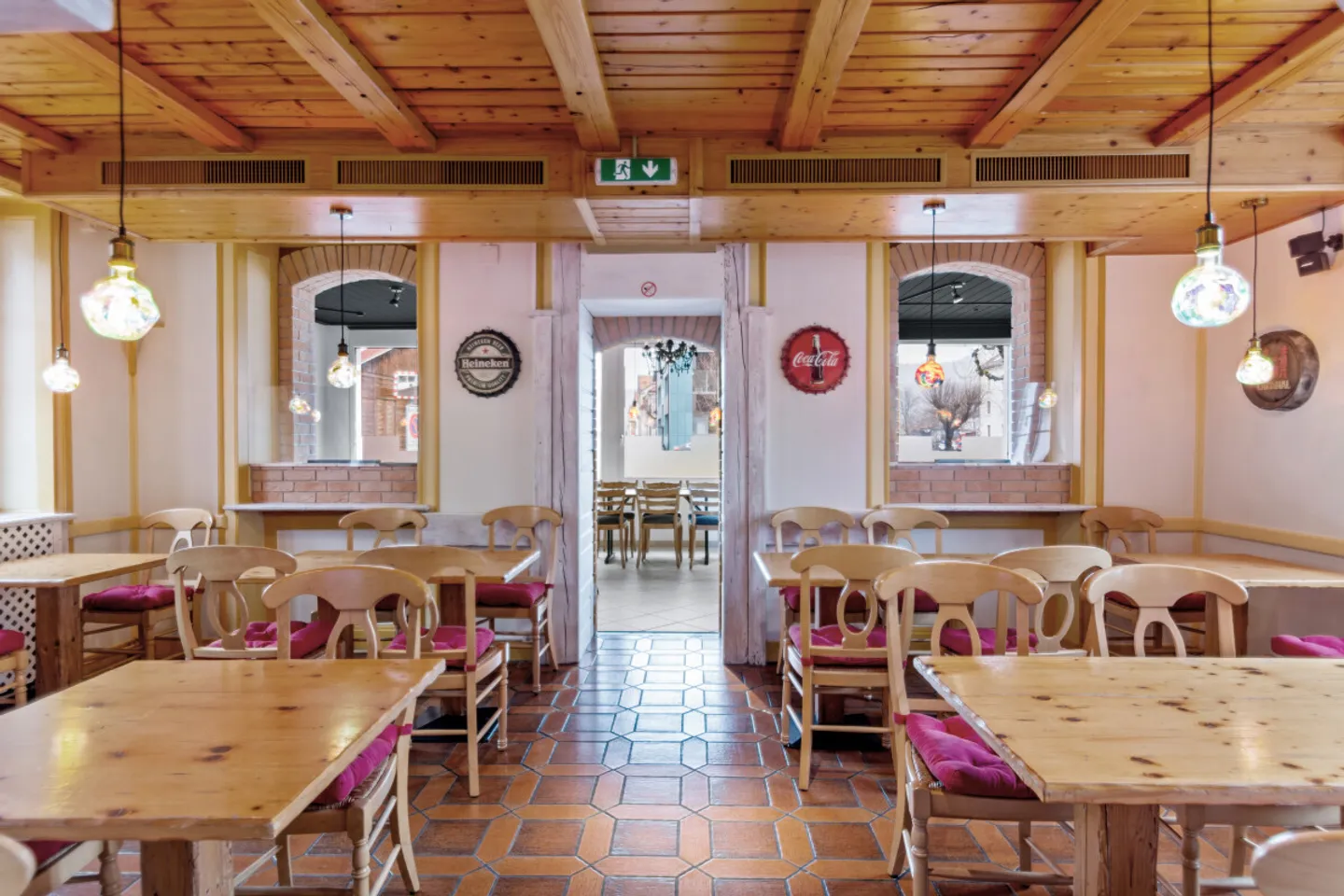 AUSGEZEICHNETE ERTRAGSGEBÄUDE FLEURIER ZENTRUM - Foto 12 von 13