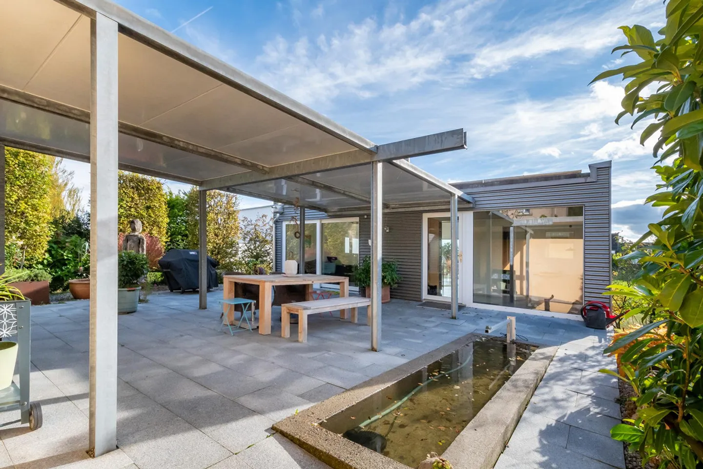 Stilvolles Einfamilienhaus mit wunderbarer Weitsicht - Foto 6 von 18