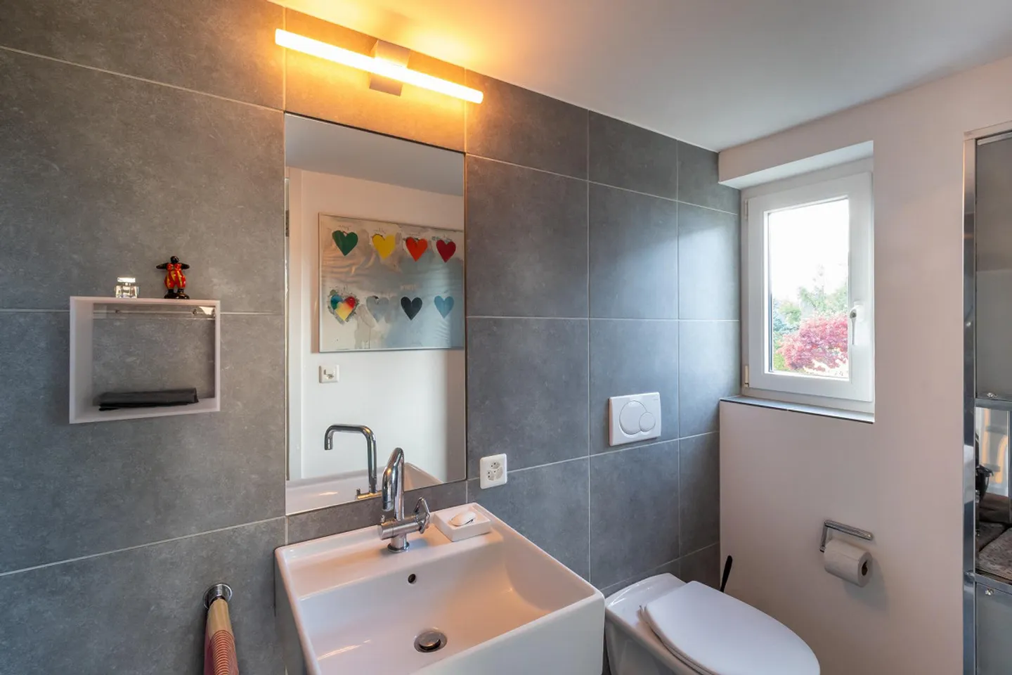 Stilvolles Einfamilienhaus mit wunderbarer Weitsicht - Foto 8 von 18