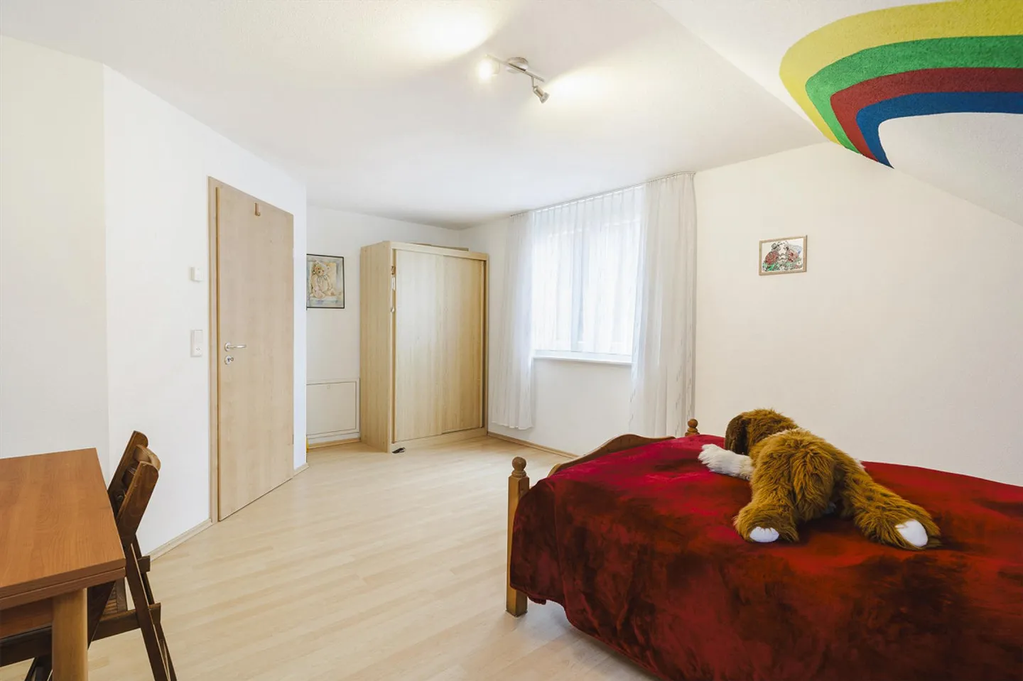 Stylish Living in Bargen: Single-Family House with Motorhome Garage - Photo 8 of 10