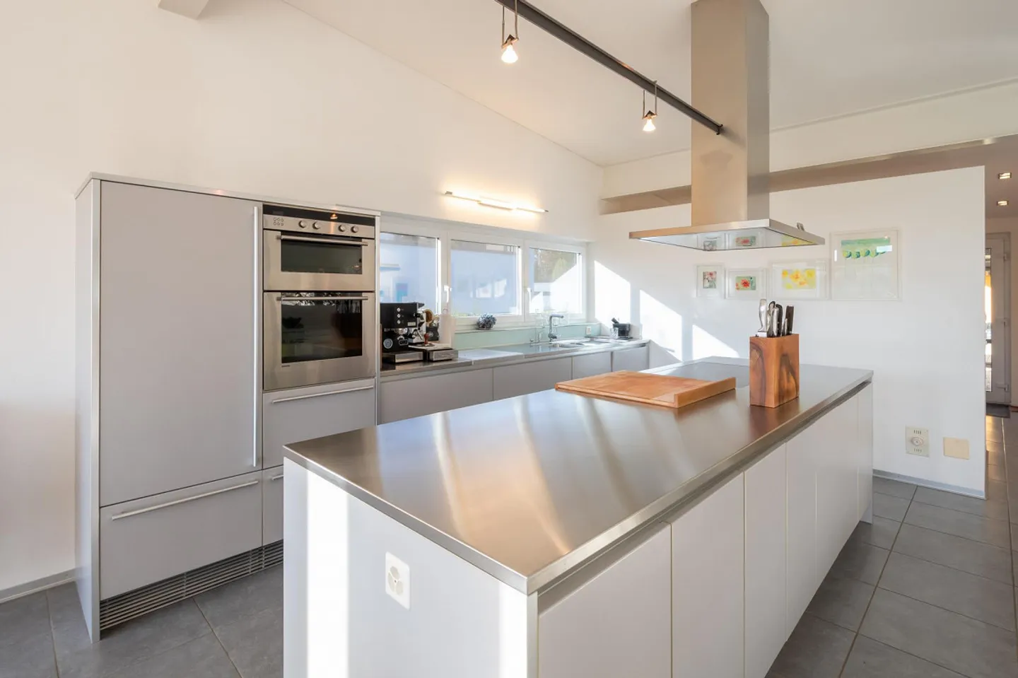 Stilvolles Einfamilienhaus mit wunderbarer Weitsicht - Foto 11 von 18