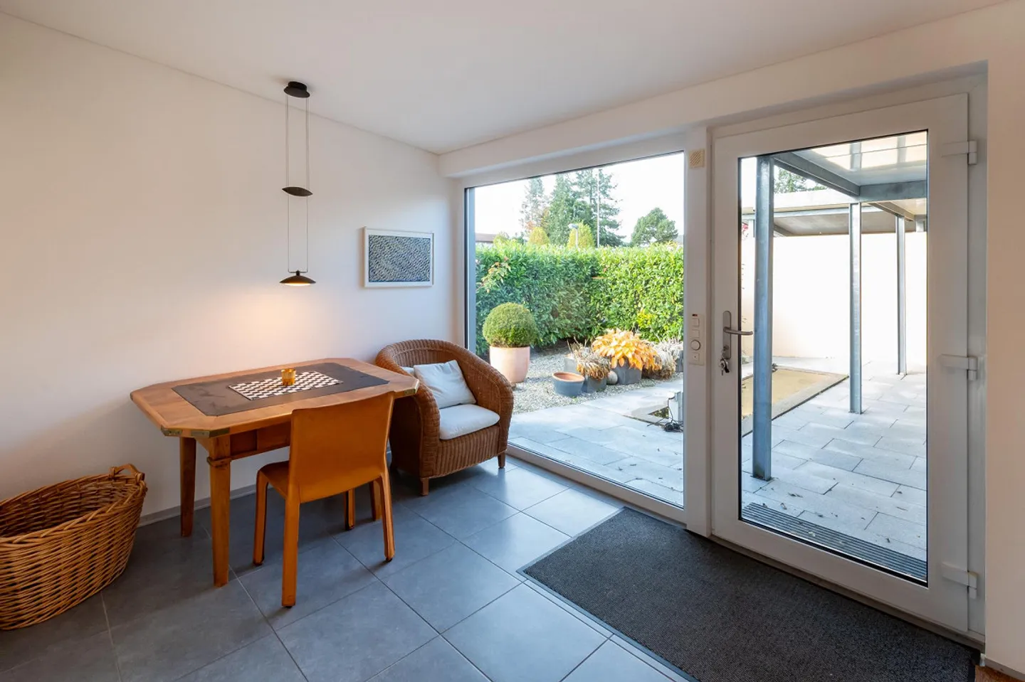 Stilvolles Einfamilienhaus mit wunderbarer Weitsicht - Foto 7 von 18