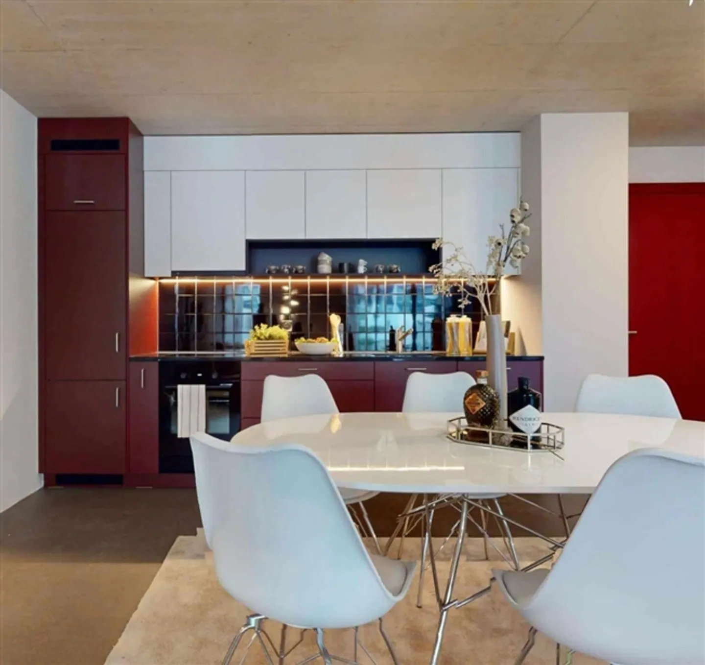 APPARTEMENT 3½ PIÈCES À ZURICH, MEUBLÉ, TEMPORAIRE - Photo 3 sur 5