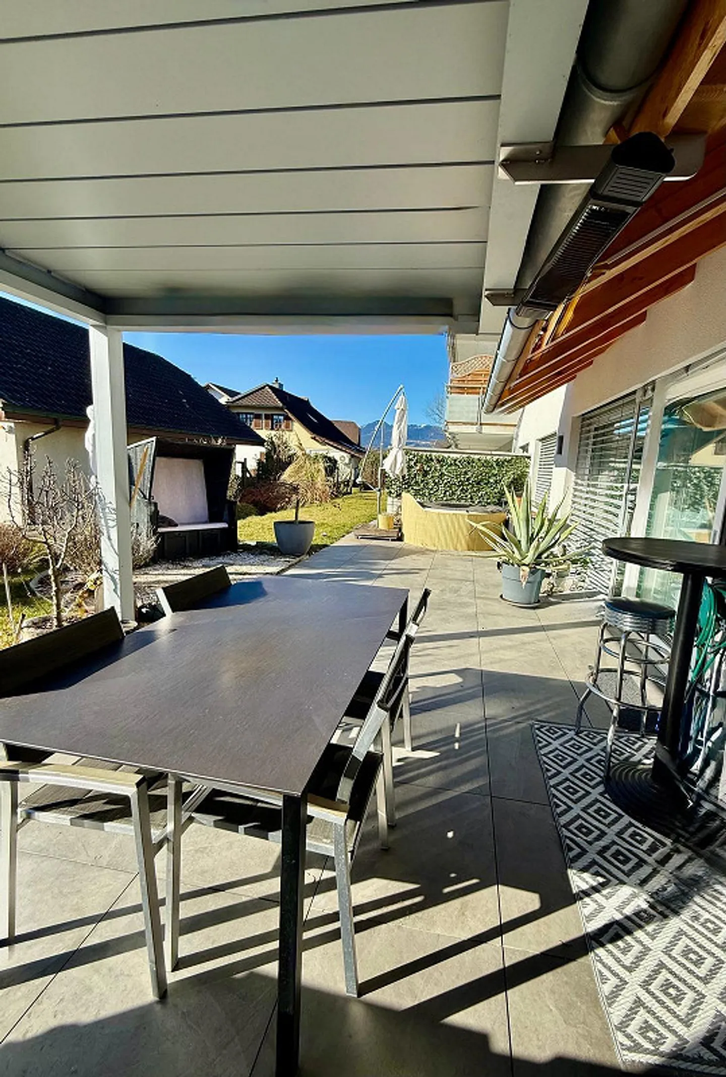 Condominio di lusso con 3,5 stanze - Foto 3 di 14