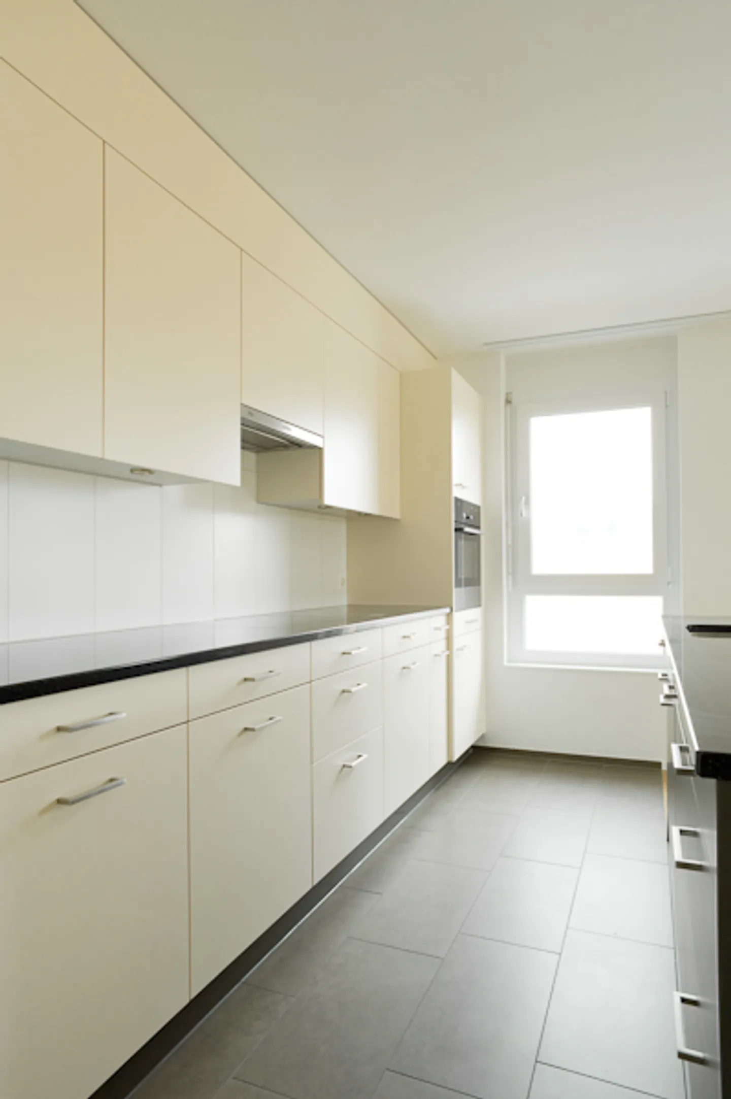 appartamento moderno in una buona posizione - Foto 2 di 7