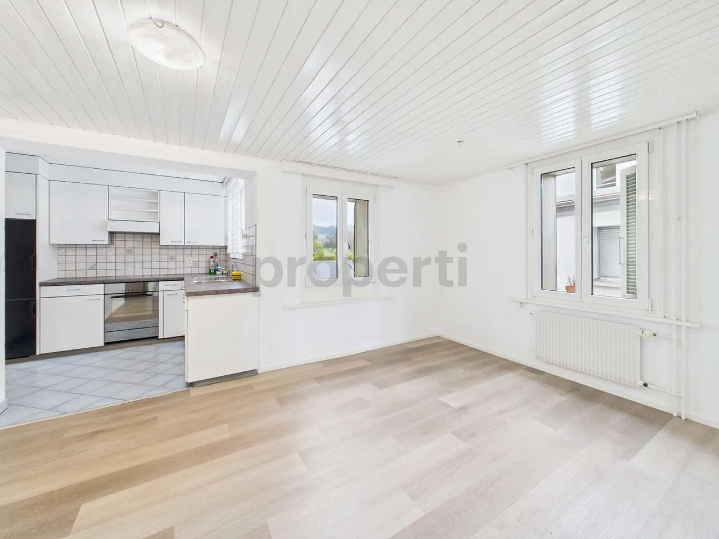 Charming 3.5-room apartment in Zihlschlacht-Sitterdorf - Photo 5 of 10