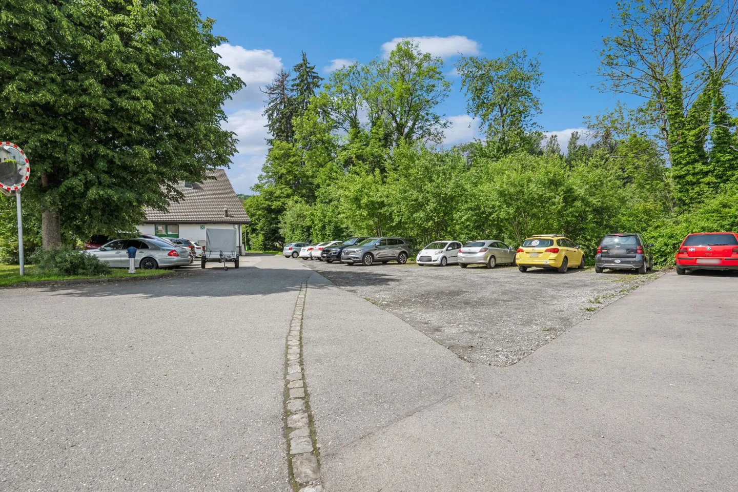 WOHN- UND GEWERBEHAUS GONTENSCHWIL - Foto 3 von 14
