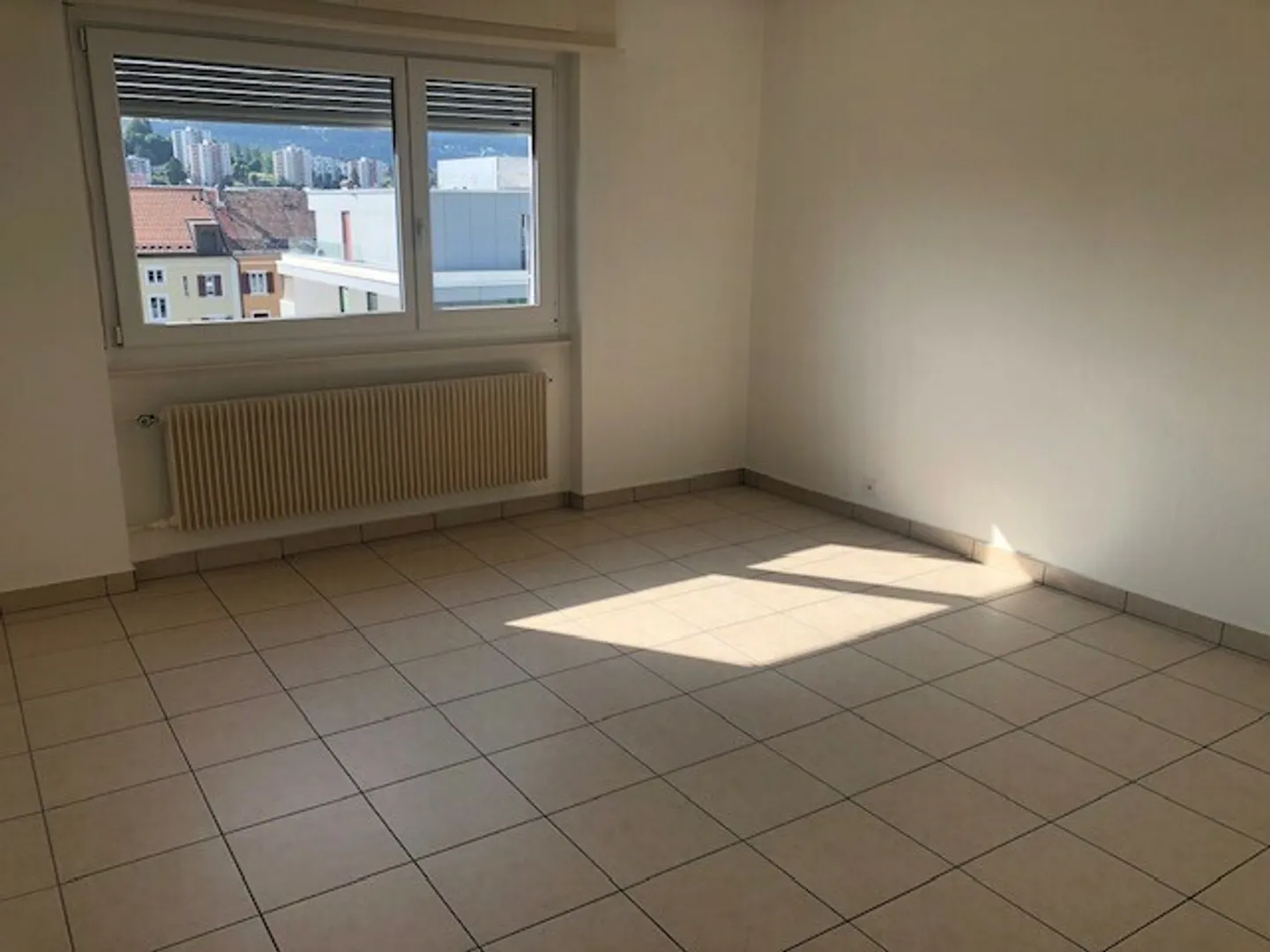Appartamento in affitto - Foto 7 di 12