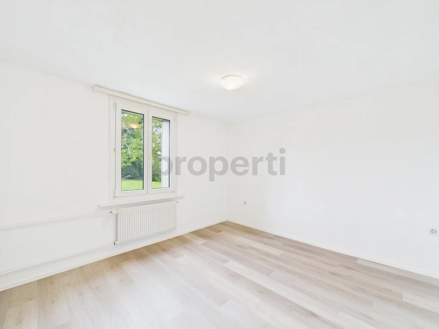 Charming 3.5-room apartment in Zihlschlacht-Sitterdorf - Photo 8 of 10