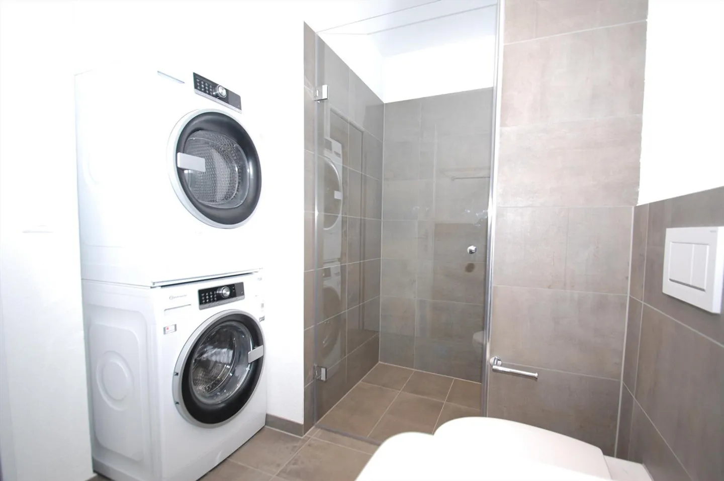 Superbe appartement spacieux au rez-de-chaussée avec d'excellentes connexions de transport... - Photo 7 sur 7