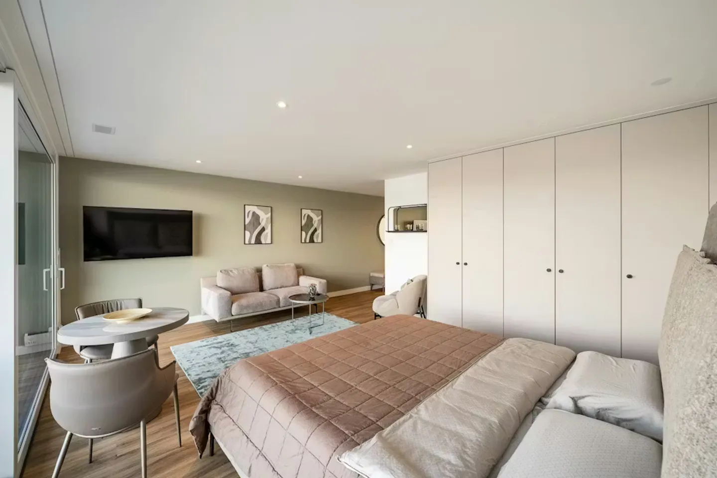 Charmante Wohnung in Horgen - Foto 1 von 9