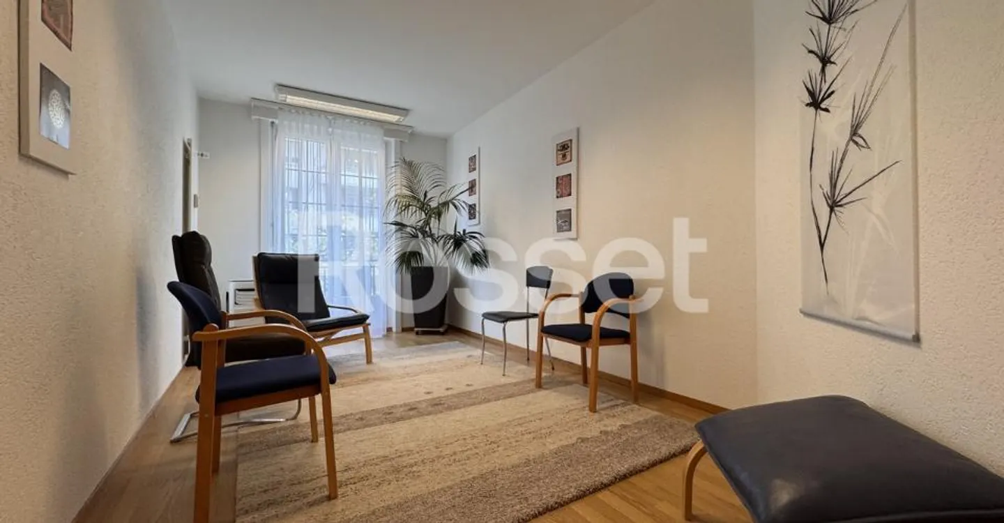 Spazio amministrativo o alloggio di 114m2 - Foto 3 di 5