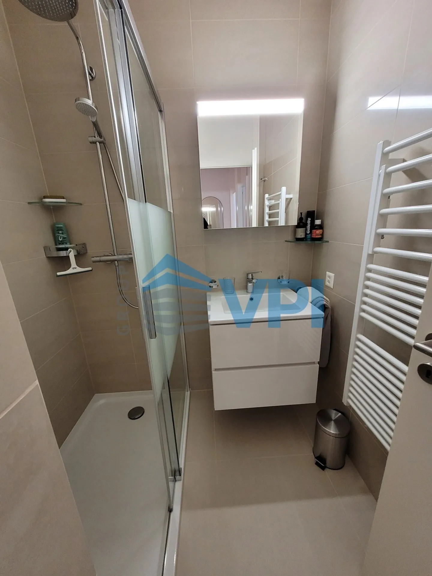 Appartement élégant de 6 pièces à Genève - Photo 8 sur 15