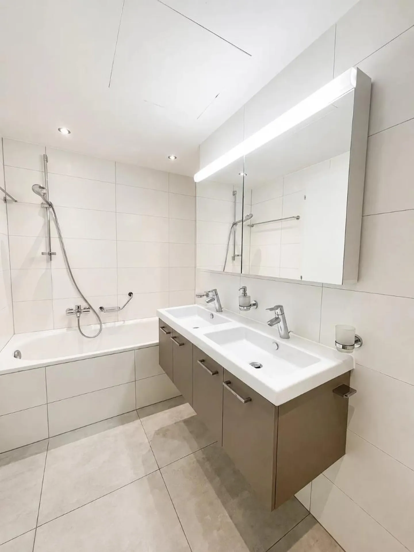 4-Zimmer-Wohnung - Foto 7 von 8