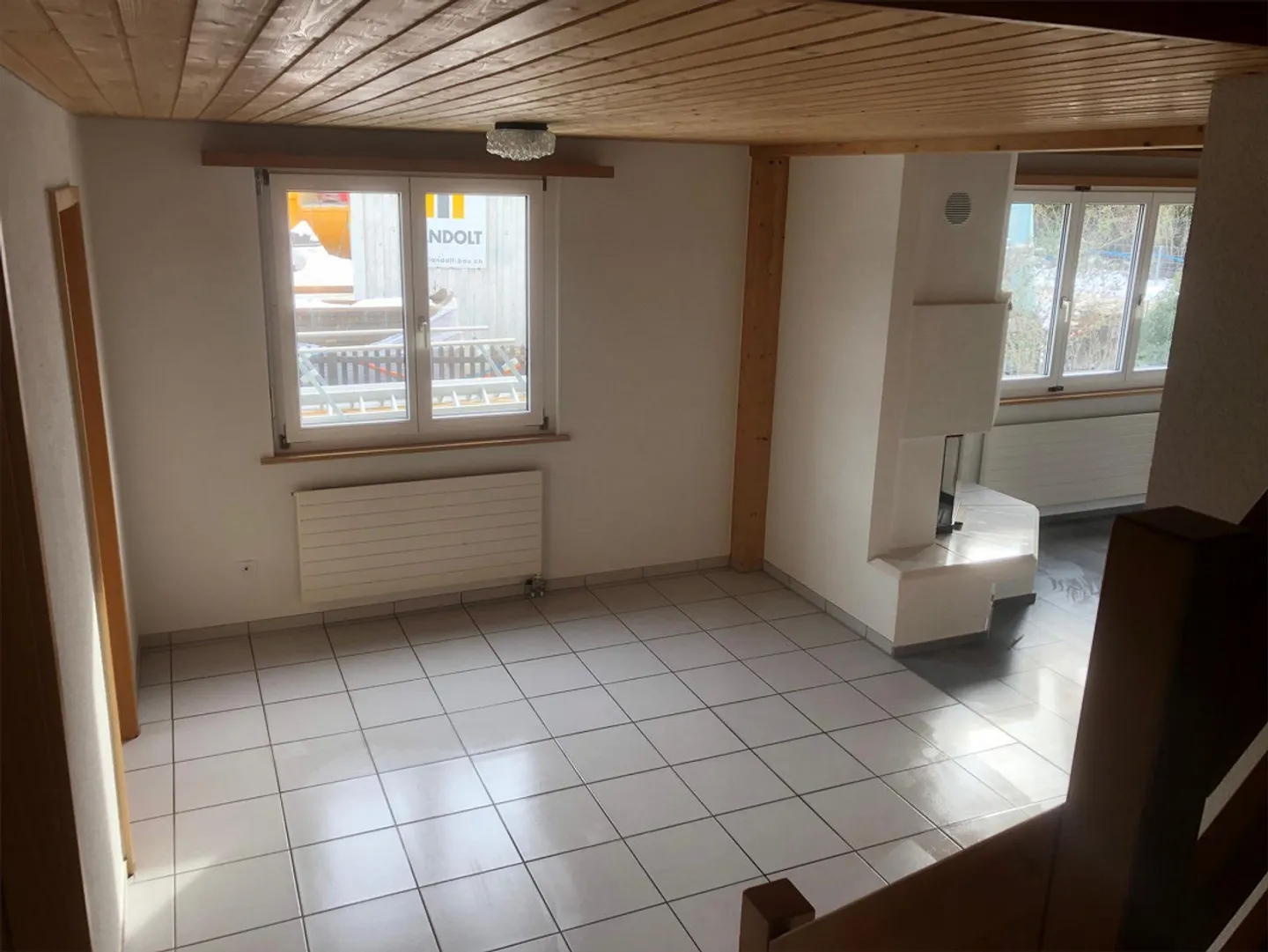 Well-maintained, renovated 7.5-room semi-detached house - Photo 4 of 10