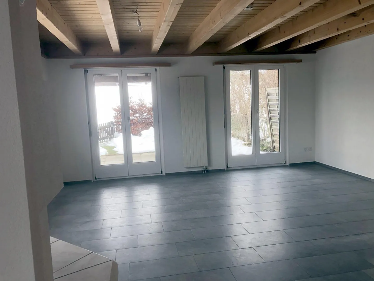 Well-maintained, renovated 7.5-room semi-detached house - Photo 7 of 10