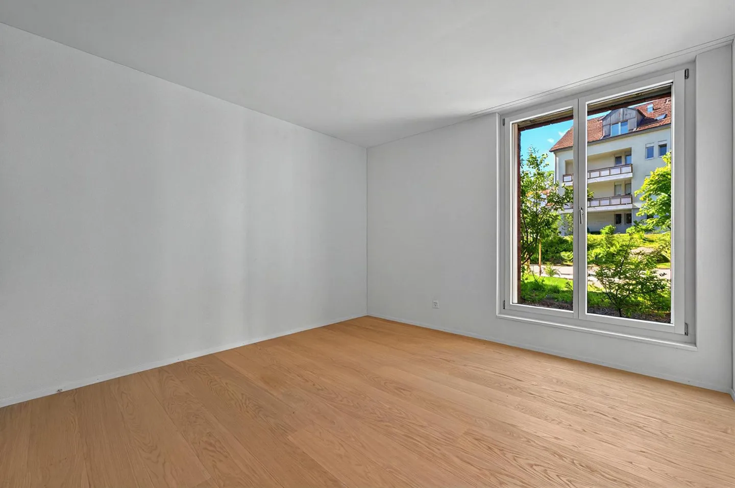 First rental of a great 3 ½-room apartment with ownership standard - Photo 6 of 9