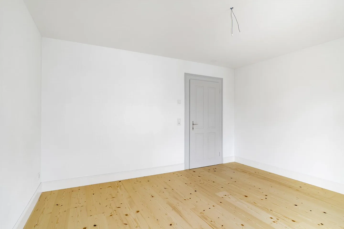 Charmante appartement de 4,5 pièces avec jardin privé - Photo 9 sur 9