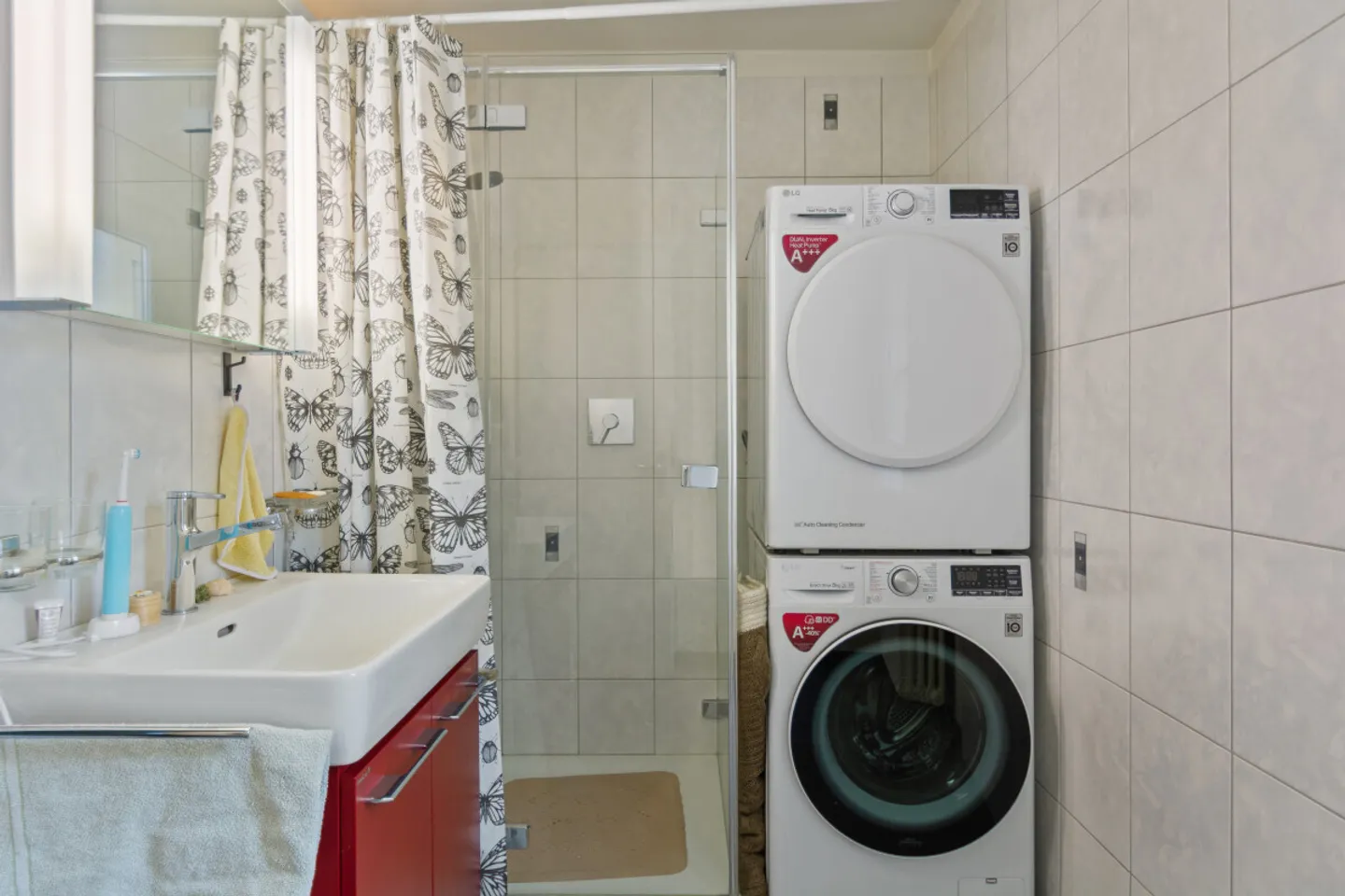 Herzschlag in Locle: Raum, Licht und Panoramablick - Foto 10 von 11