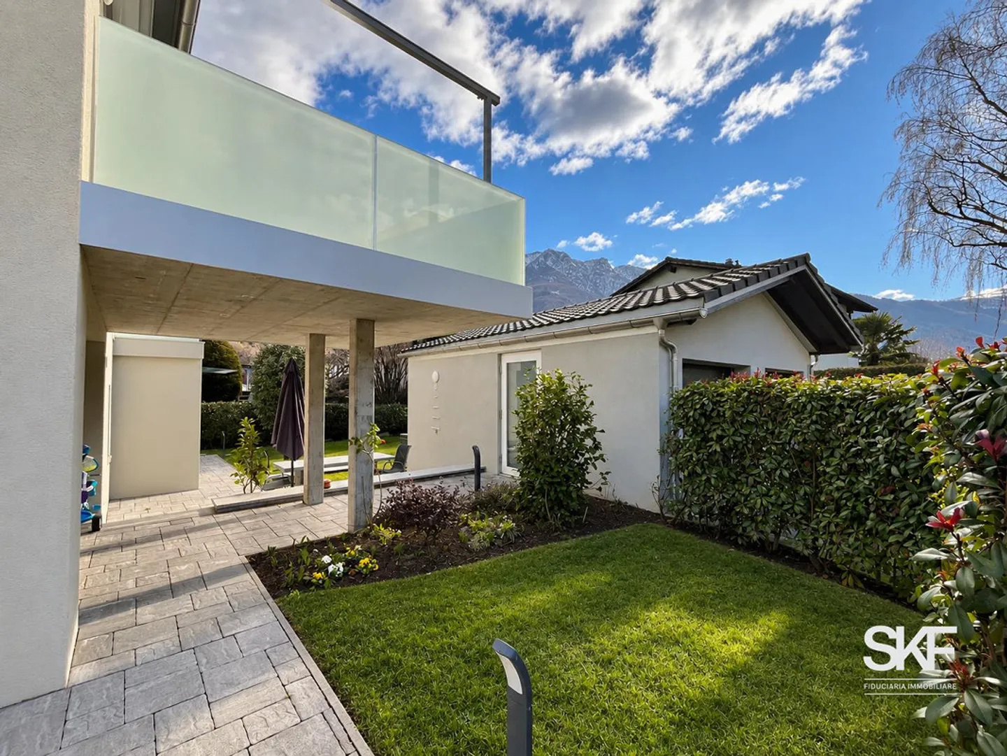 BELLINZONA - SPLENDID AND MODERN TWO-FAMILY PROPERTY - Photo 20 of 20
