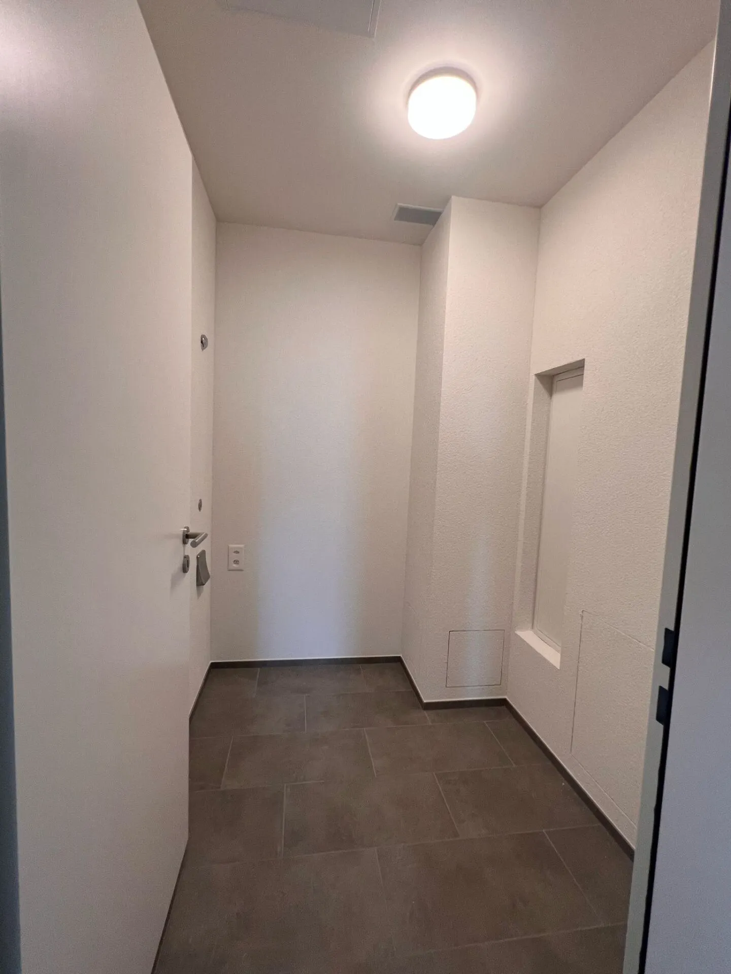 Bright 2.5-room apartment in Honau - Photo 5 of 7