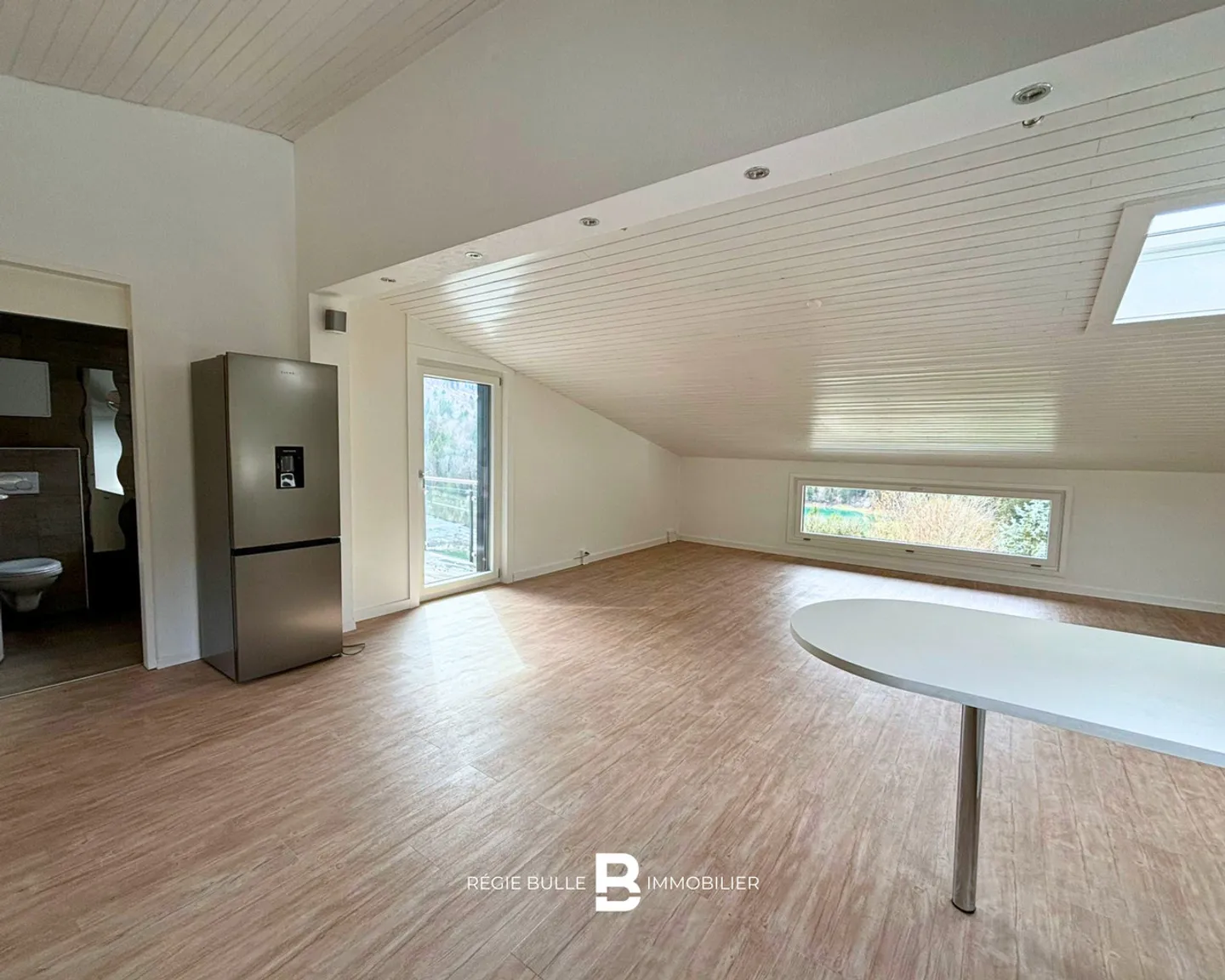 Charmey - Superb 4.5 room apartment for rent - Photo 2 of 13