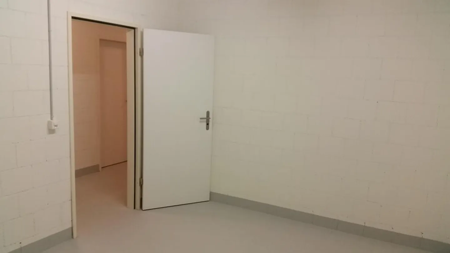 Stanza di stoccaggio - Foto 2 di 2