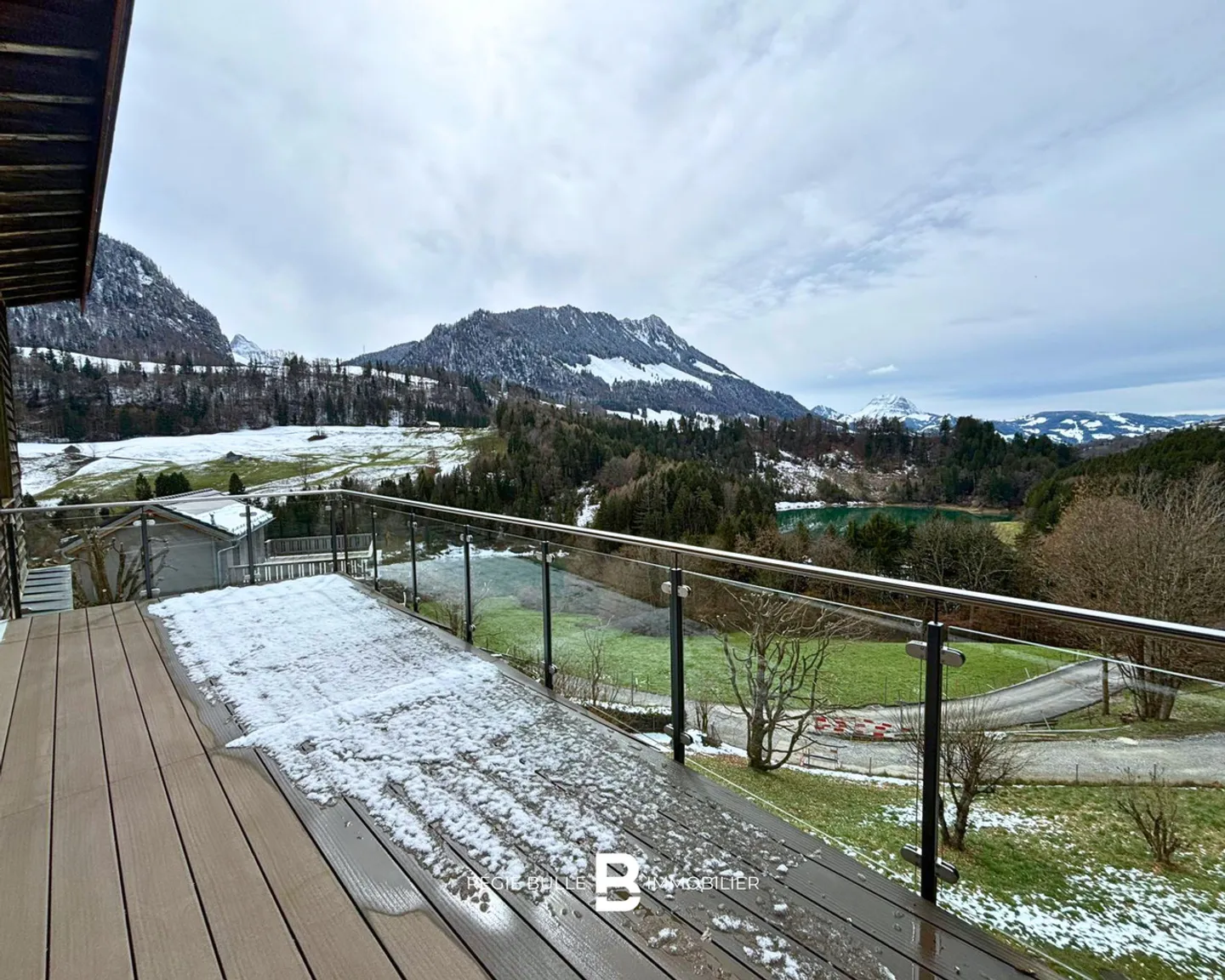 Charmey - Superb 4.5 room apartment for rent - Photo 5 of 13