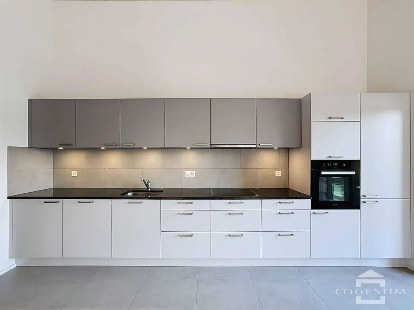 Charmant appartement 4.5 pièces - Photo 3 sur 13