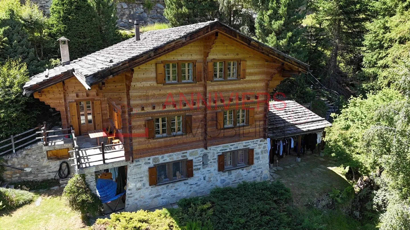 Magnifico Chalet a Grimentz con Vista Mozzafiato - Foto 33 di 37