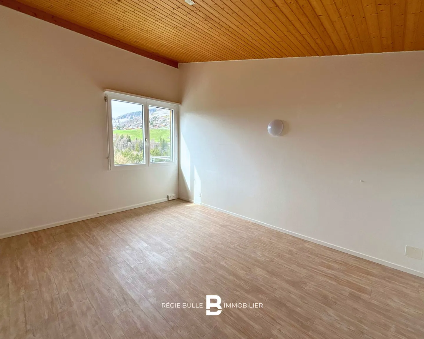 Charmey - Superb 4.5 room apartment for rent - Photo 8 of 13