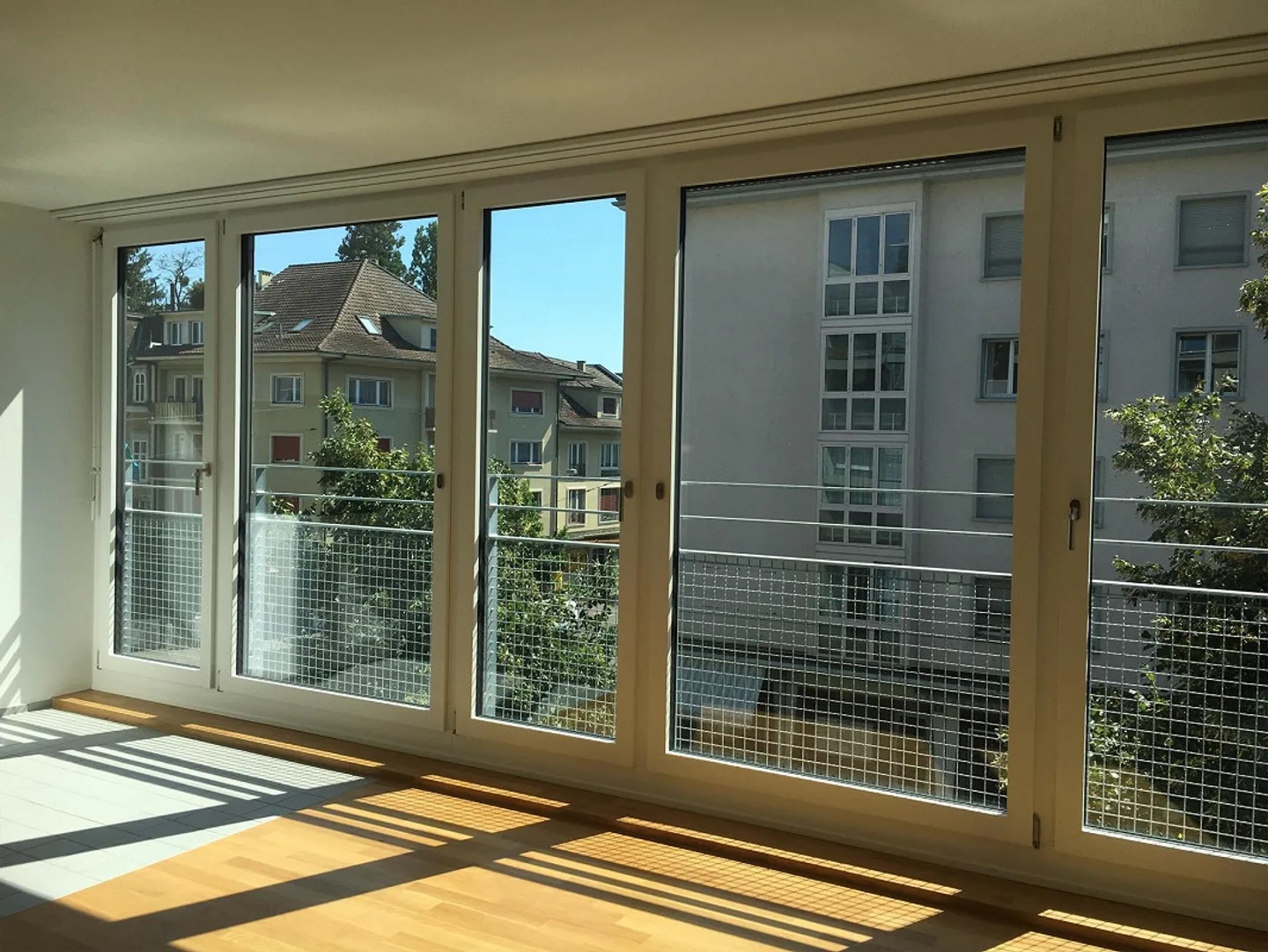 Appartement lumineux de 2,5 pièces directement au Spalentor - Photo 8 sur 10