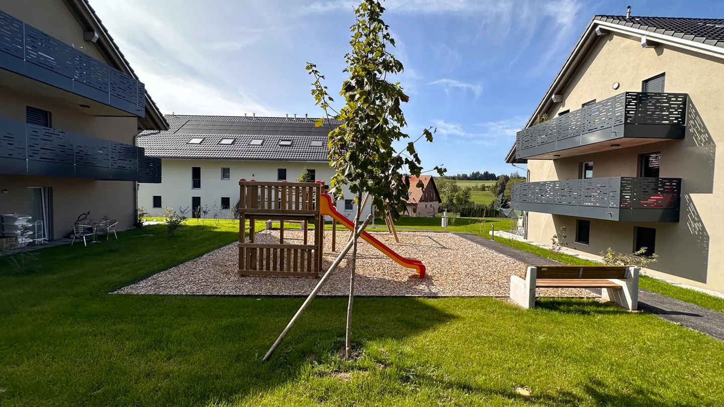 Helles neues 3,5-Zimmer-Apartment mit Balkon und Mezzanin - Foto 9 von 9