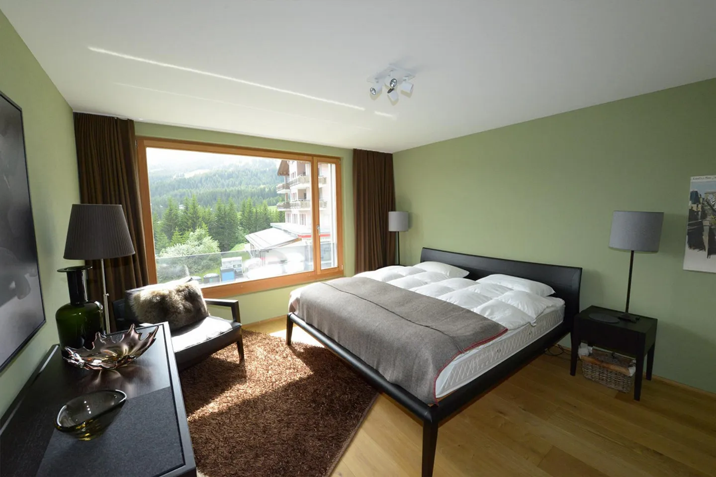 Beautiful Holiday Apartment in Central Location in Valbella - Photo 8 of 15