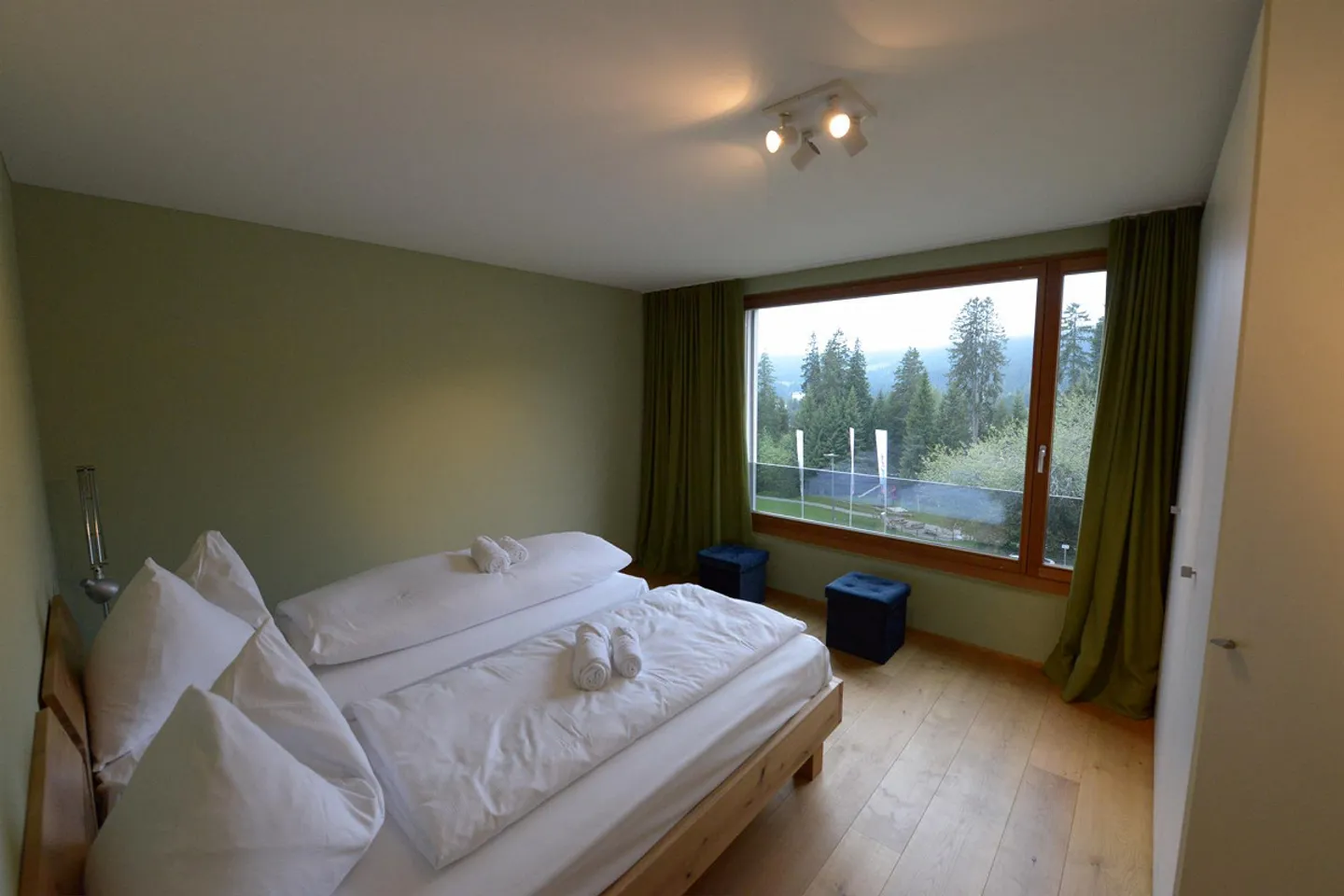 Beautiful Holiday Apartment in Central Location in Valbella - Photo 9 of 15