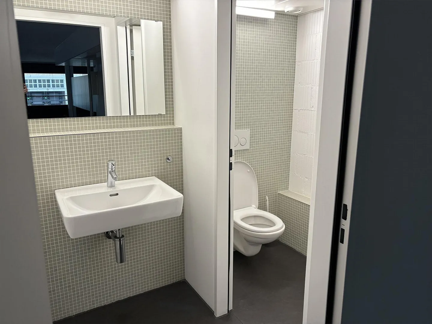 La tua nuova sede aziendale nel Hard Turm Park? - Foto 5 di 5