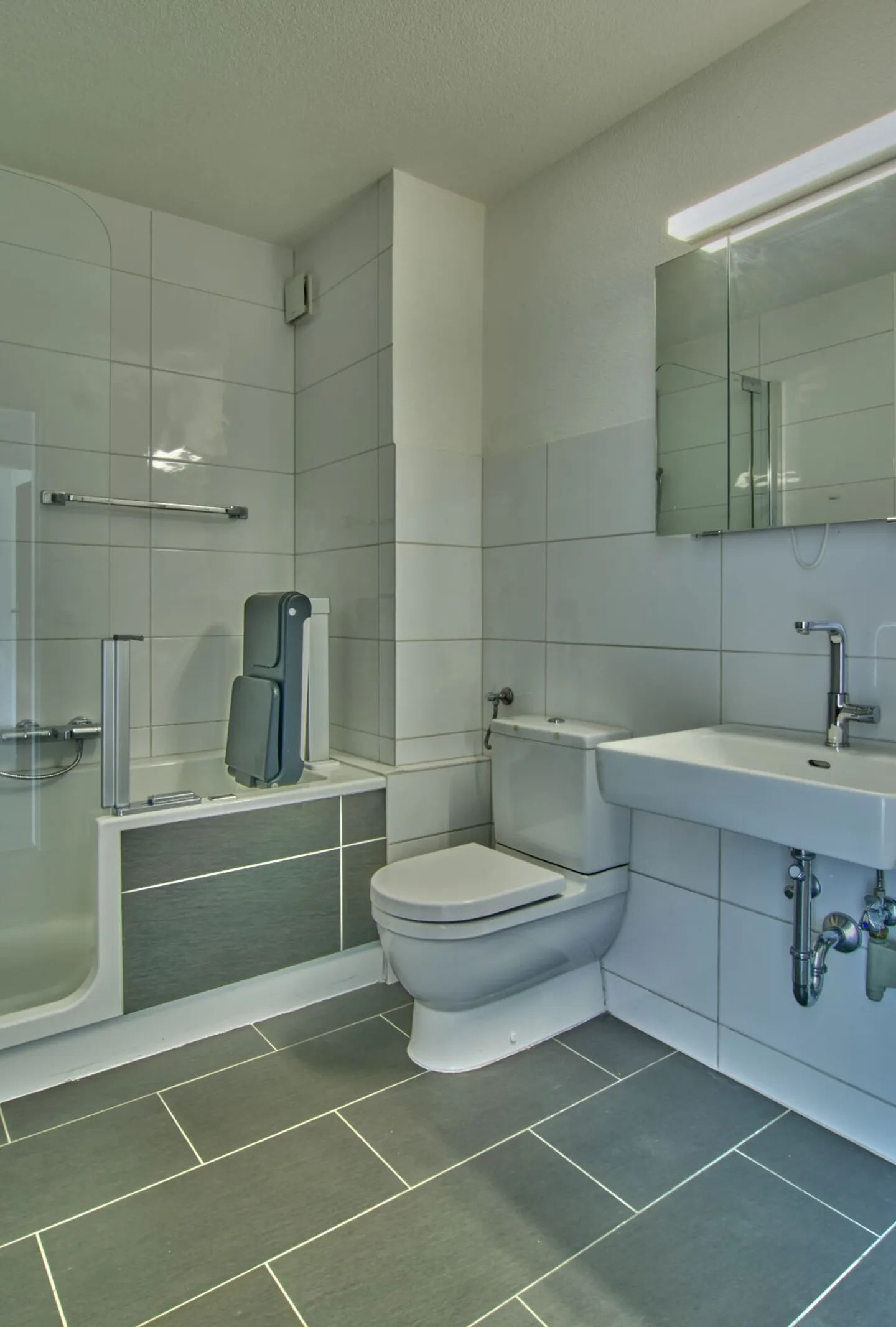 Charmante 3-Zimmer Wohnung mit Balkonen - Foto 9 von 12