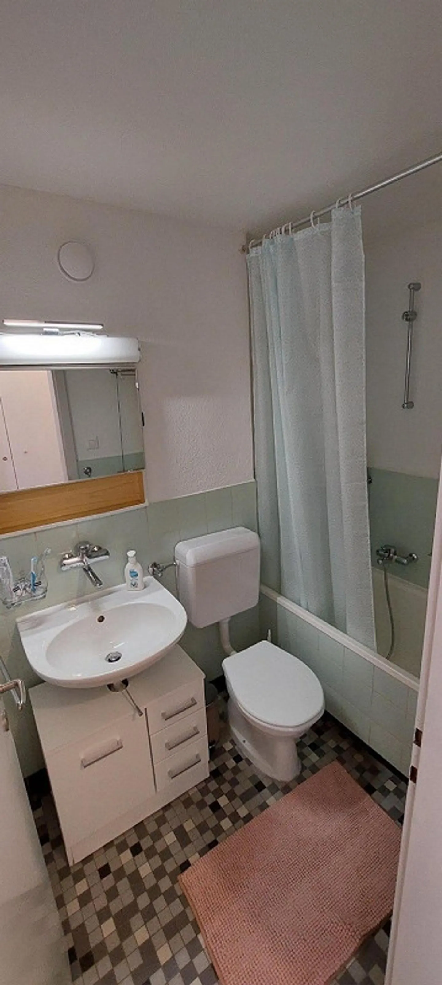 Befristet Dez–Feb: Möblierte 1.5-Zi-Wohnung mit Balkon, Effretikon - Photo 6 of 7