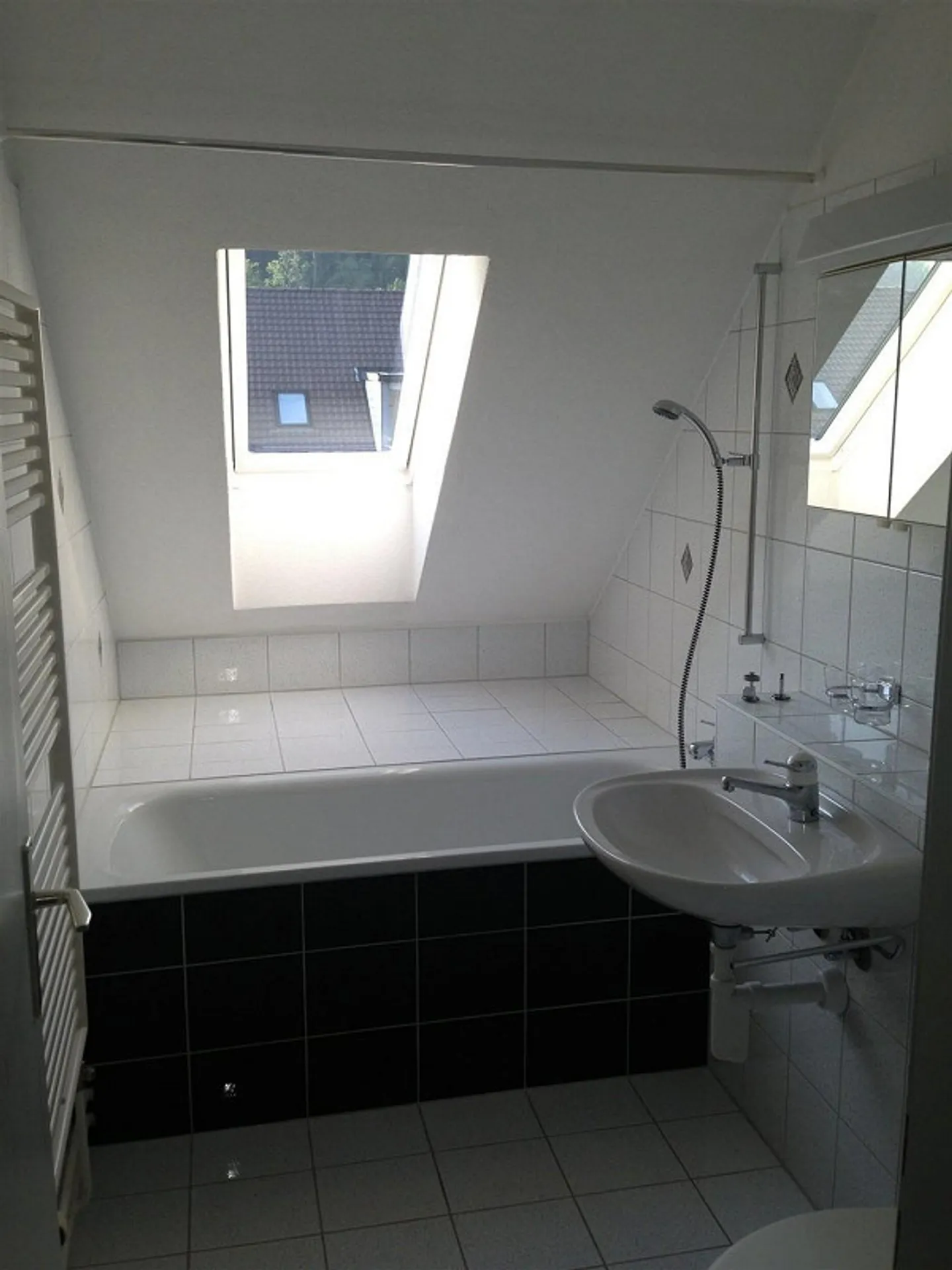 Charmante Wohnung mit Galerie - Foto 6 von 13