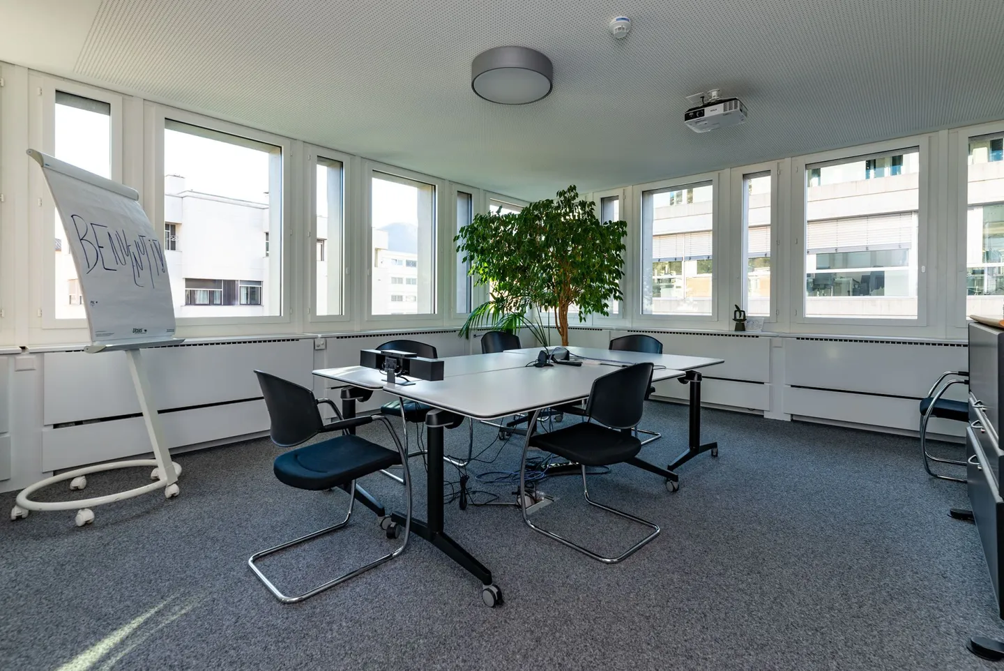 Espace de bureau attrayant - Photo 12 sur 13