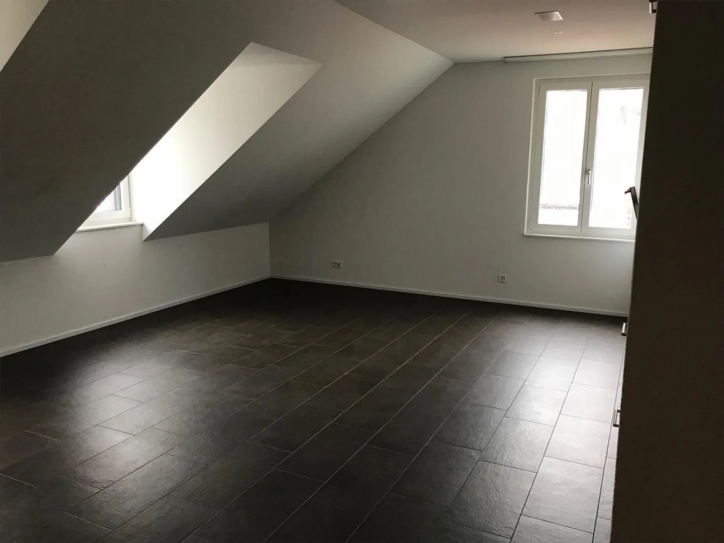 Bella appartamento di 2 1/2 stanze in affitto - Foto 3 di 10