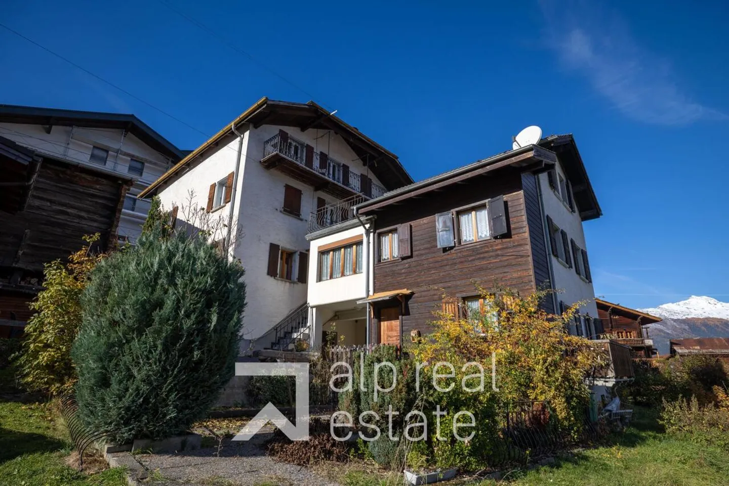 Affascinante casa di villaggio - Foto 1 di 17