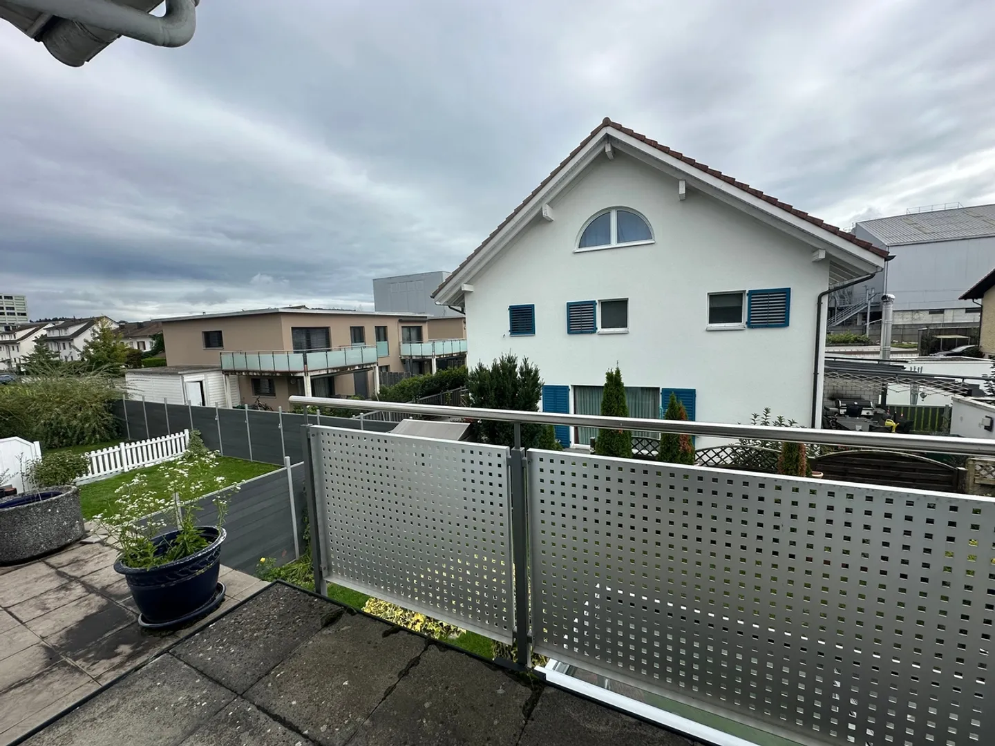 RISERVATO - Incantevole casa duplex di 5,5 stanze con giardino a Suhr (AG) - Foto 5 di 13