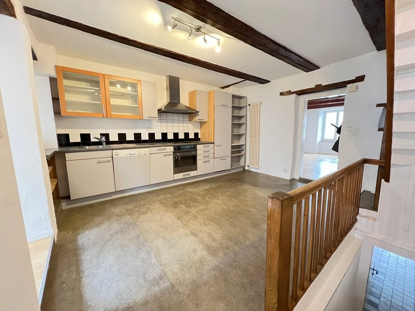 Casa a schiera di 4,5 stanze nel cuore di Pratteln - Foto 3 di 10