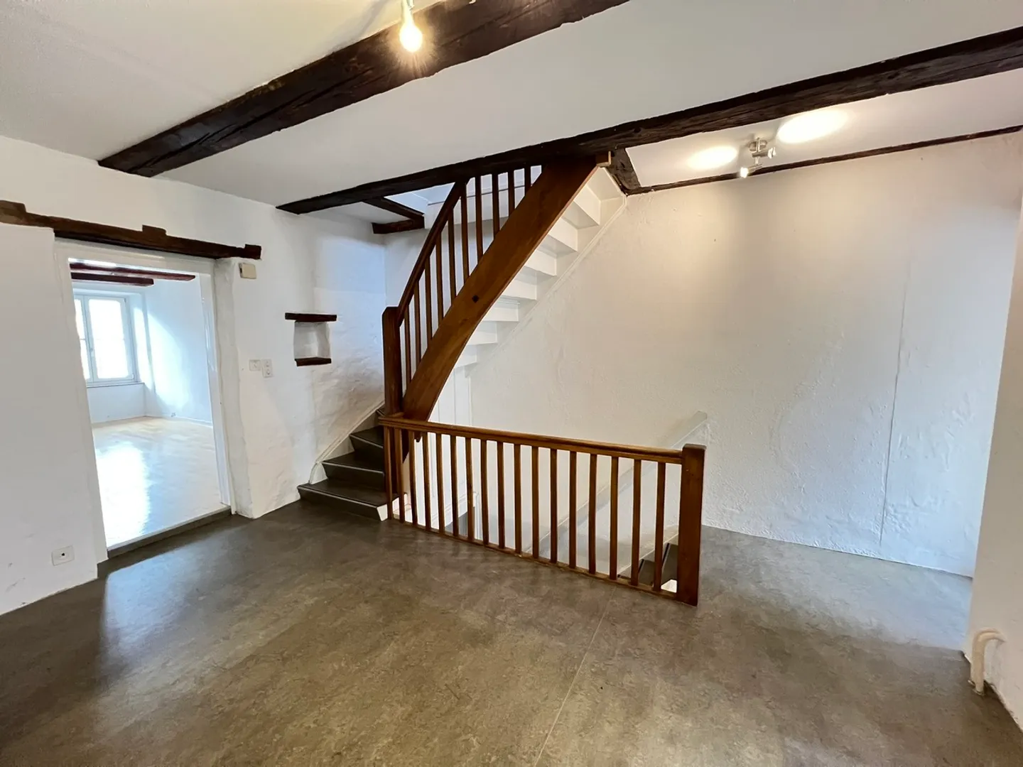 Casa a schiera di 4,5 stanze nel cuore di Pratteln - Foto 5 di 10