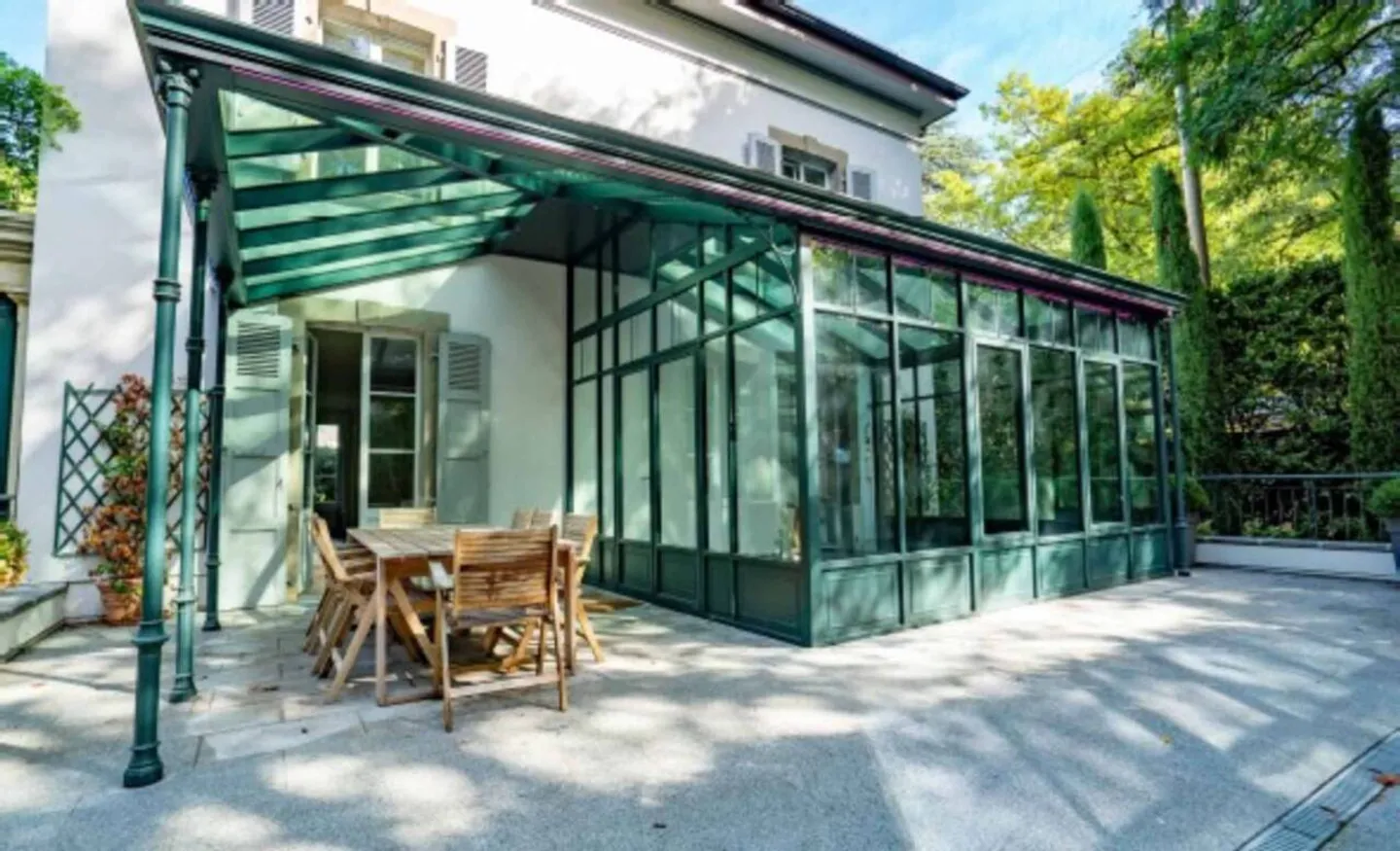 Charmantes Stadthaus in grüner Oase - Foto 10 von 12