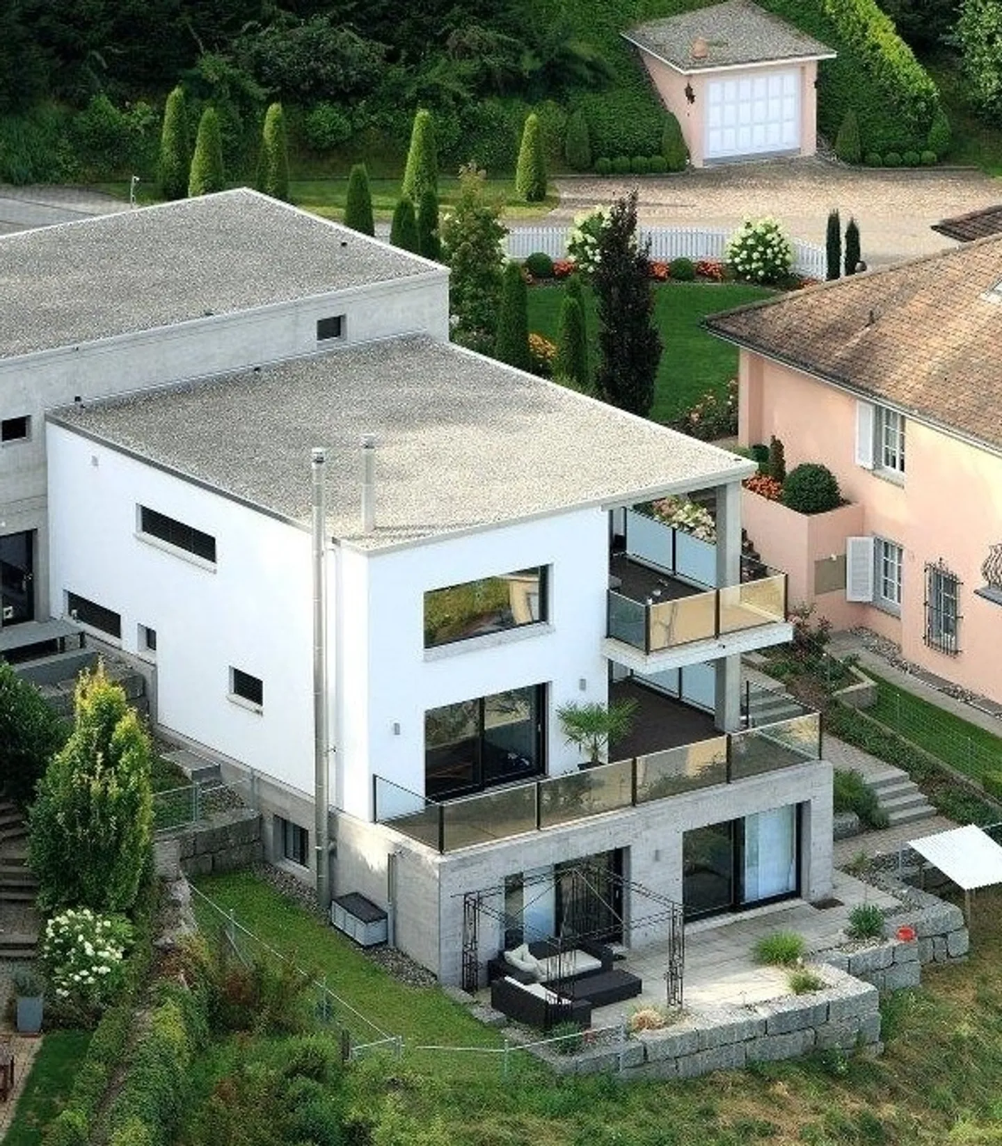 Wunderschöne Wohnung mit Seesicht - Foto 2 von 11