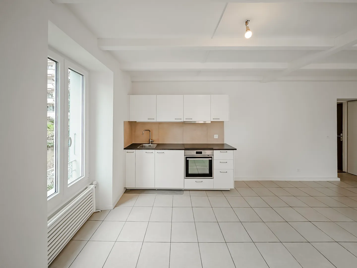 Renovierte 2,5-Zimmer-Wohnung im 1. Stock - Foto 3 von 8