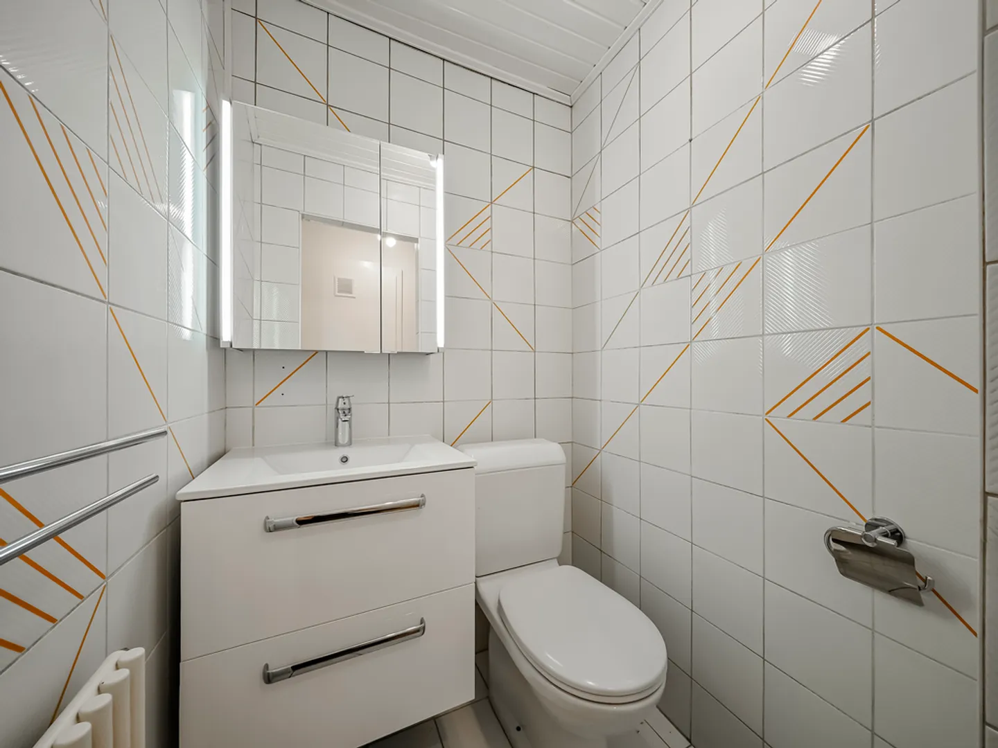 Renovierte 2,5-Zimmer-Wohnung im 1. Stock - Foto 6 von 8