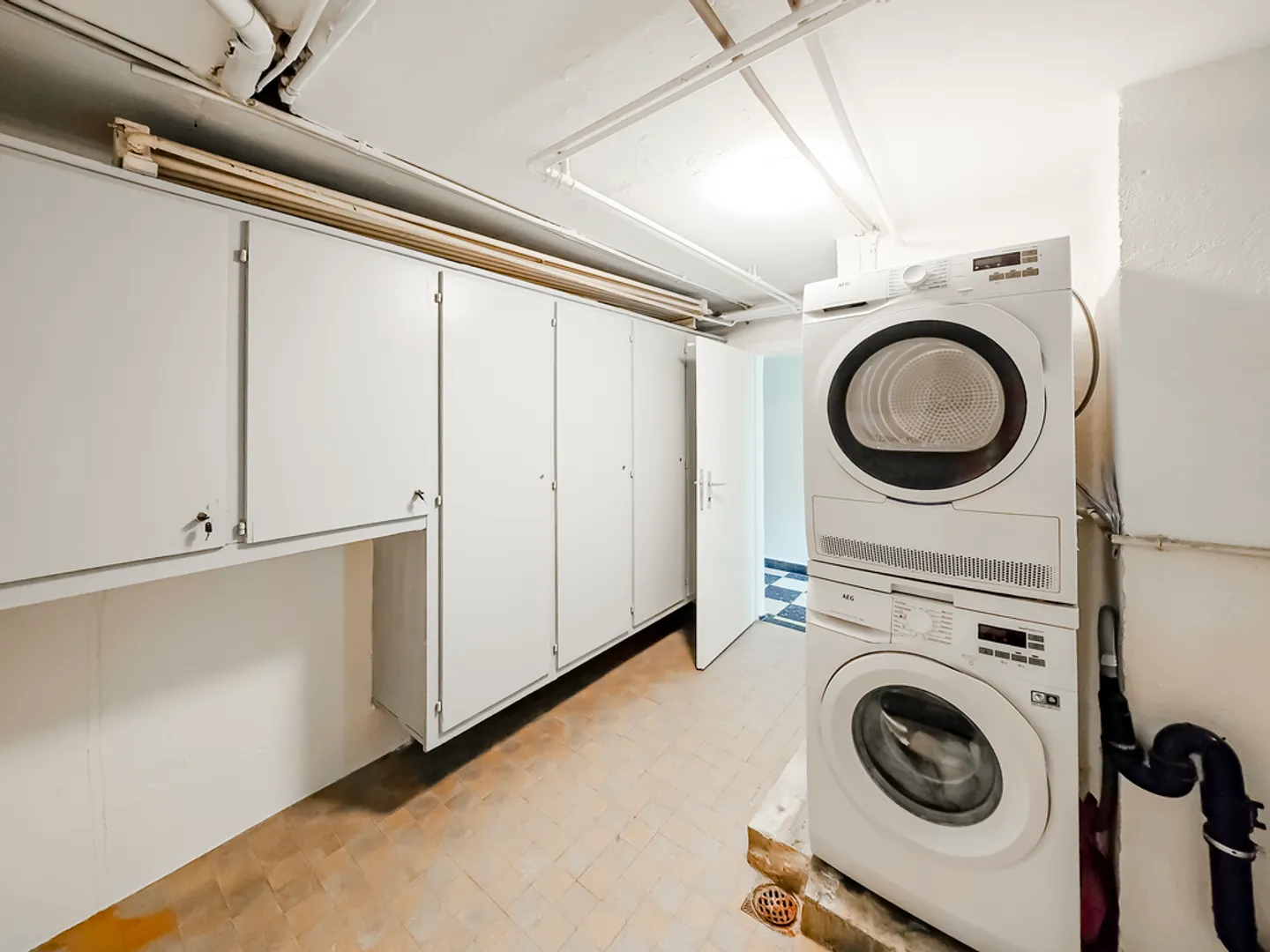 Renovierte 2,5-Zimmer-Wohnung im 1. Stock - Foto 8 von 8